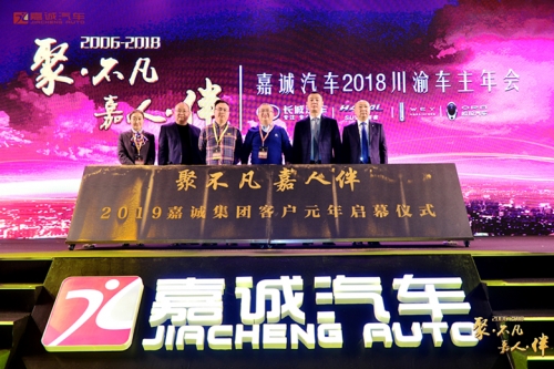 1368555437_副本.jpg